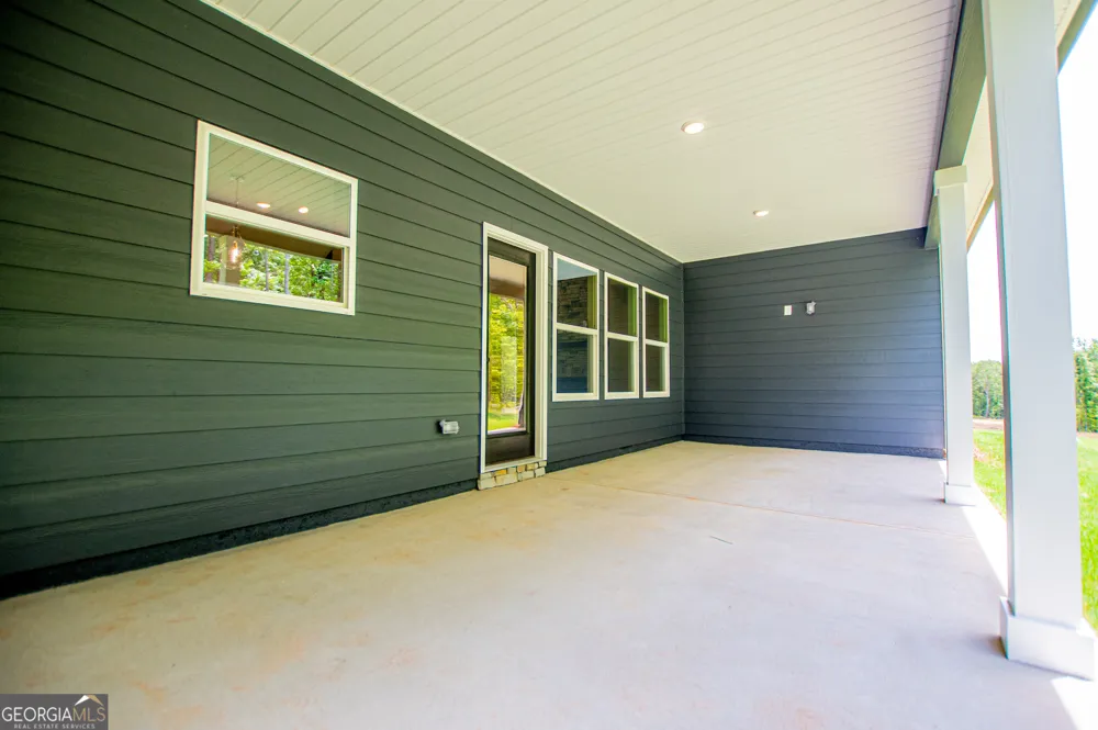 134 Woodford DR Roopville, GA 30170