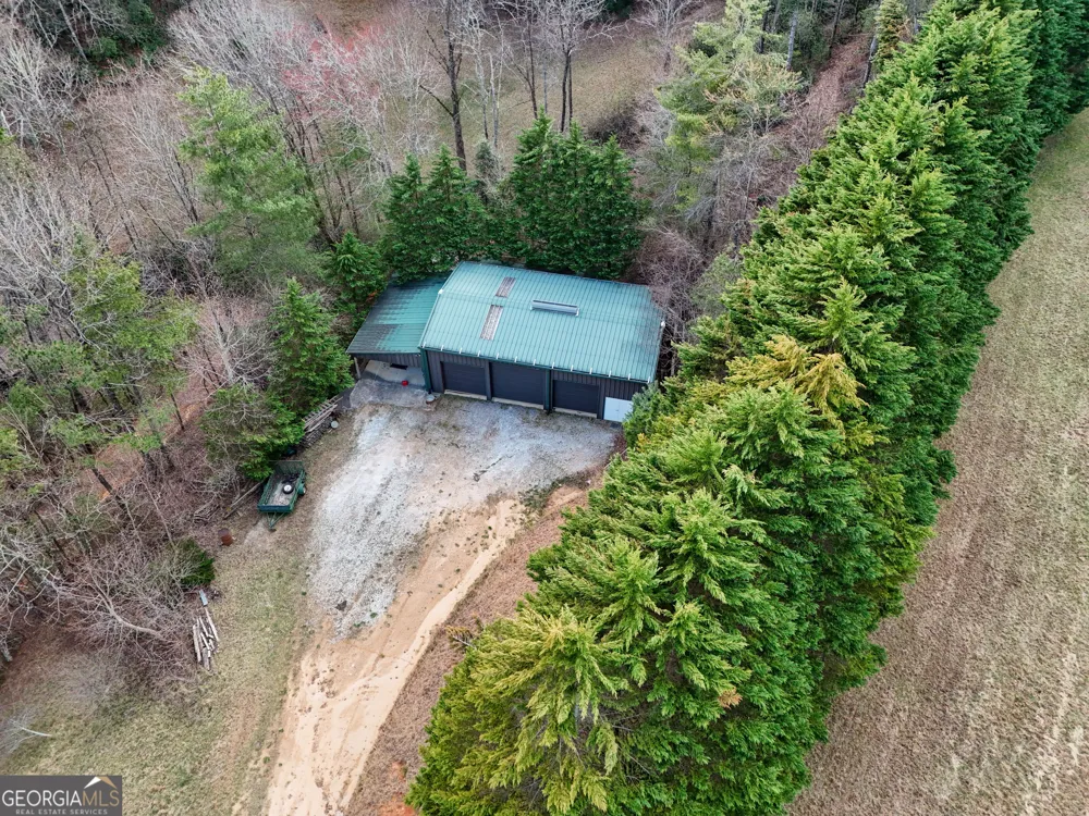 5232 CROW CREEK RD Lakemont, GA 30552