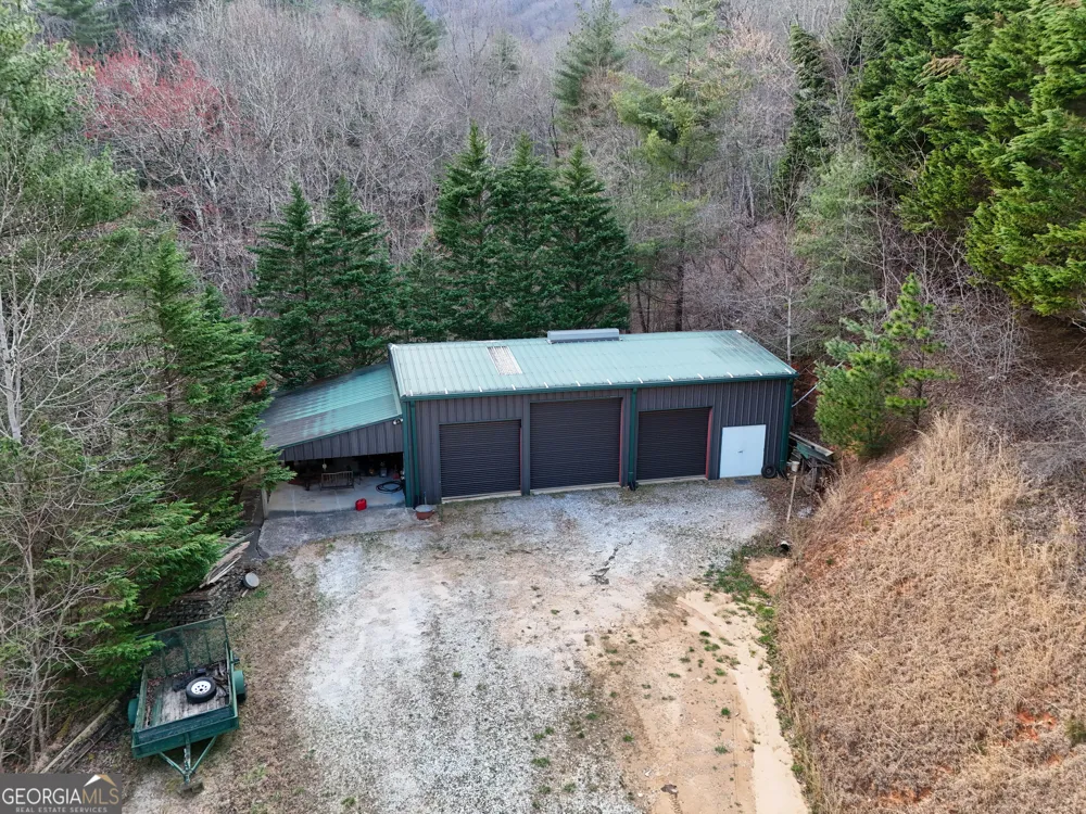 5232 CROW CREEK RD Lakemont, GA 30552