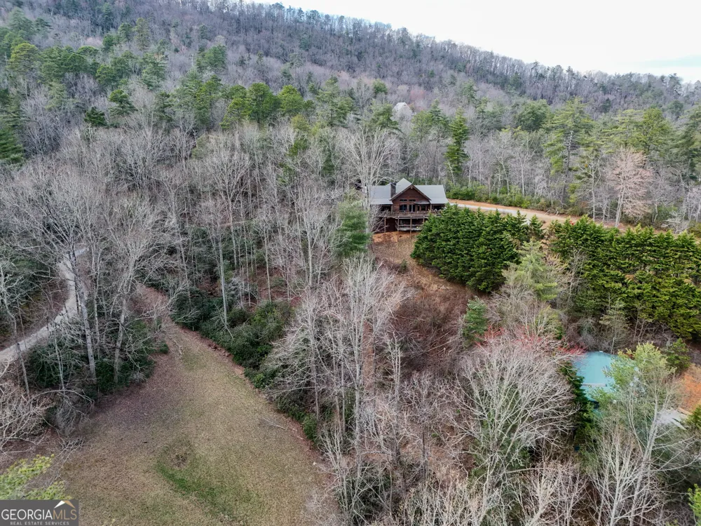 5232 CROW CREEK RD Lakemont, GA 30552