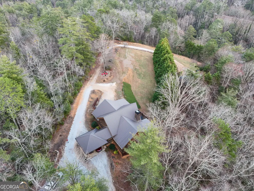 5232 CROW CREEK RD Lakemont, GA 30552