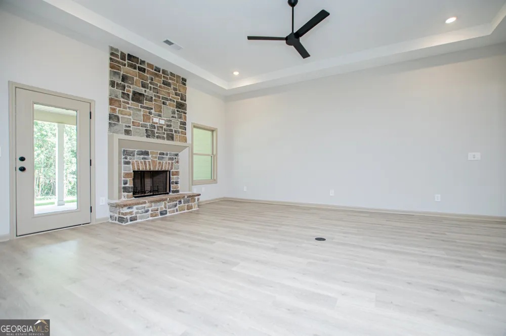 133 Woodford DR Roopville, GA 30170