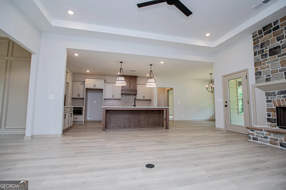 133 Woodford DR Roopville, GA 30170