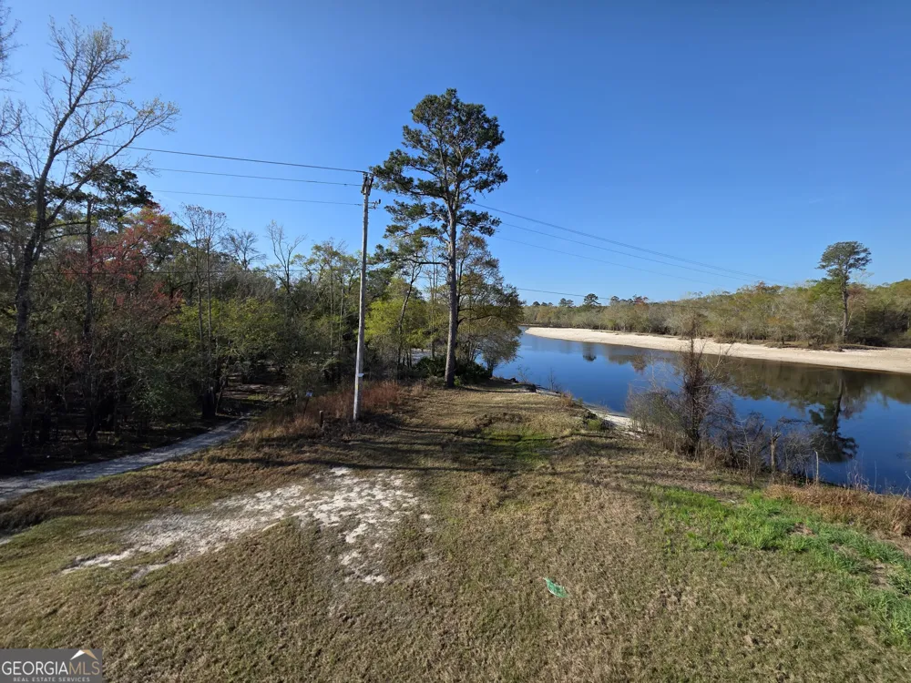 0 Highway 82 Waynesville, GA 31566