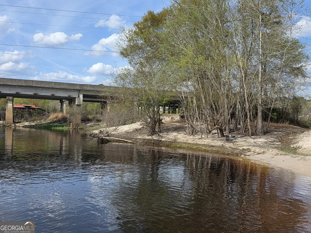 0 Highway 82 Waynesville, GA 31566