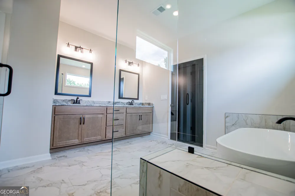 127 Woodford DR Roopville, GA 30170