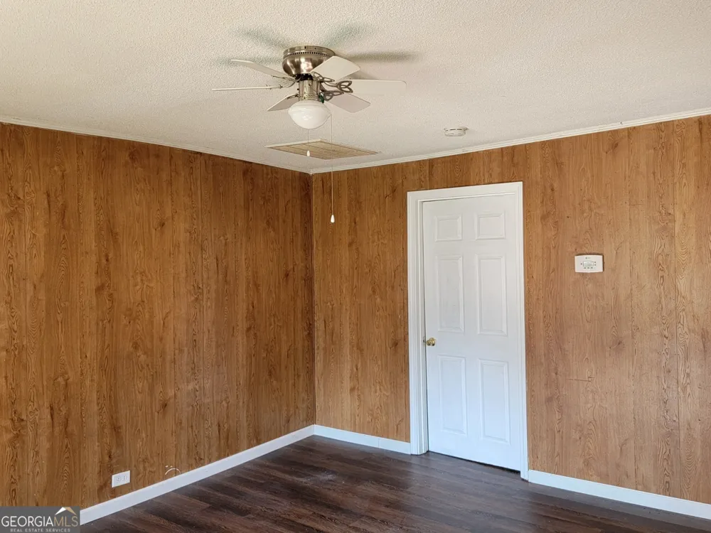 15 Evergreen DR Summerville, GA 30747