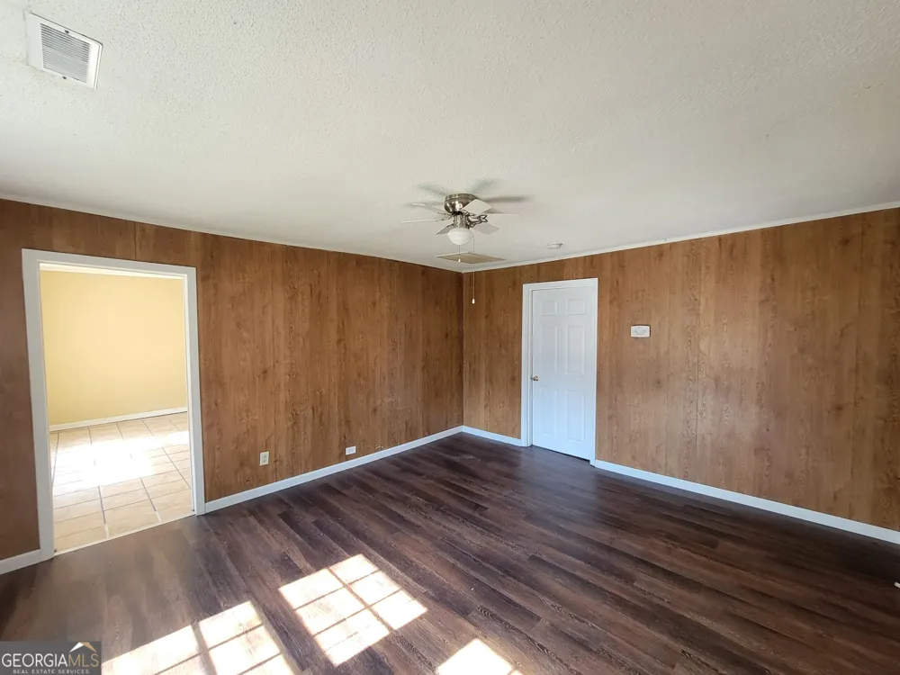 15 Evergreen DR Summerville, GA 30747