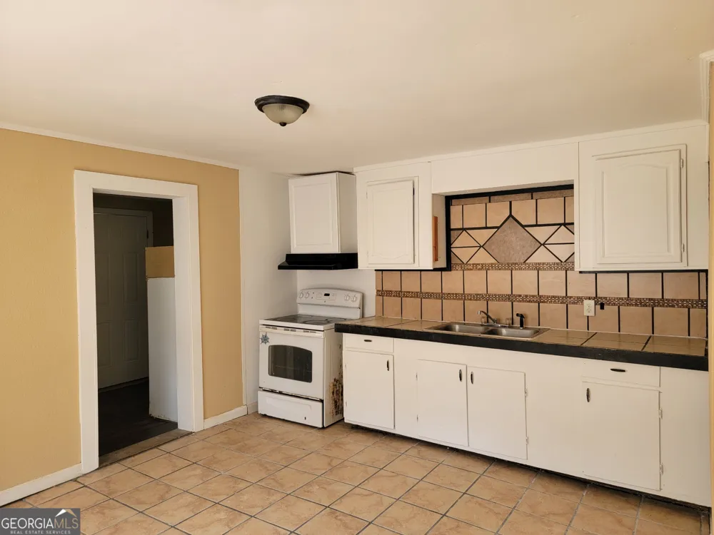 15 Evergreen DR Summerville, GA 30747