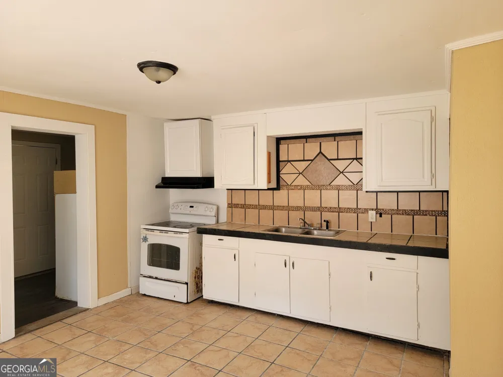 15 Evergreen DR Summerville, GA 30747