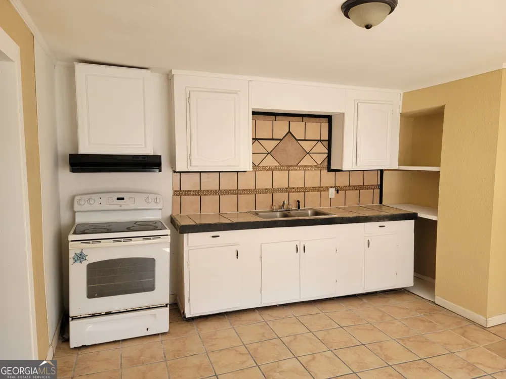 15 Evergreen DR Summerville, GA 30747