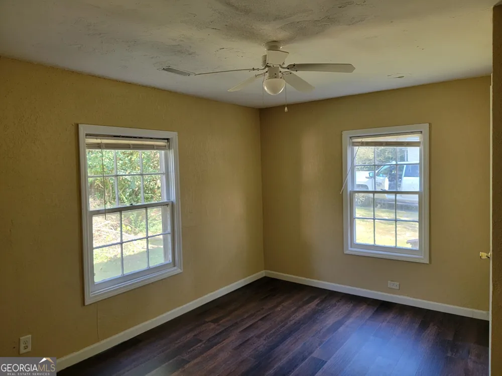 15 Evergreen DR Summerville, GA 30747