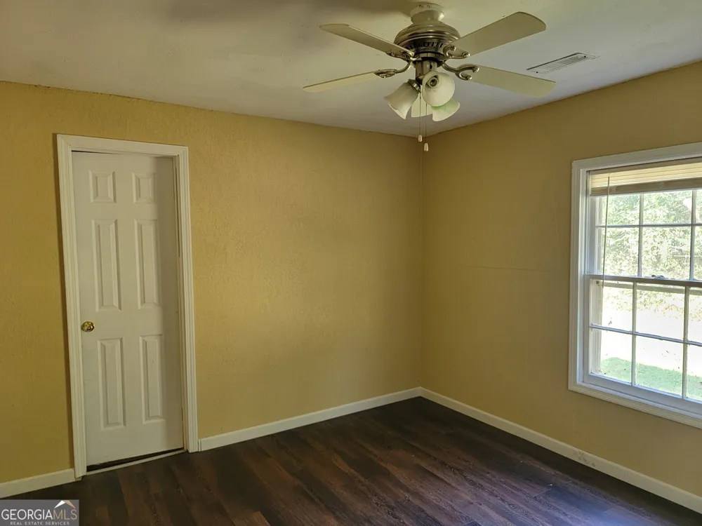 15 Evergreen DR Summerville, GA 30747