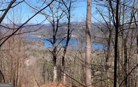 325 Adair DR