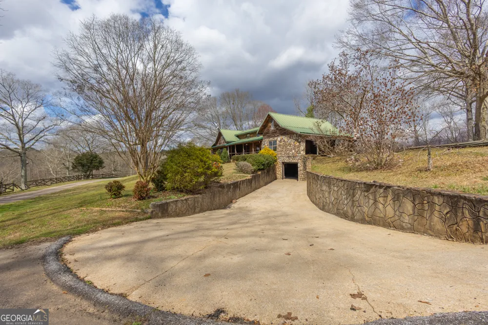3721 Mason Creek RD Winston, GA 30187