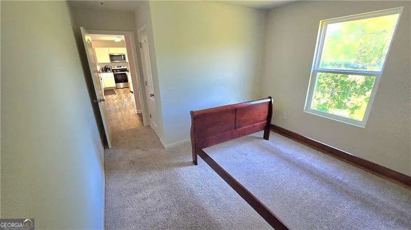 25 Oxford LN Kingston, GA 30145