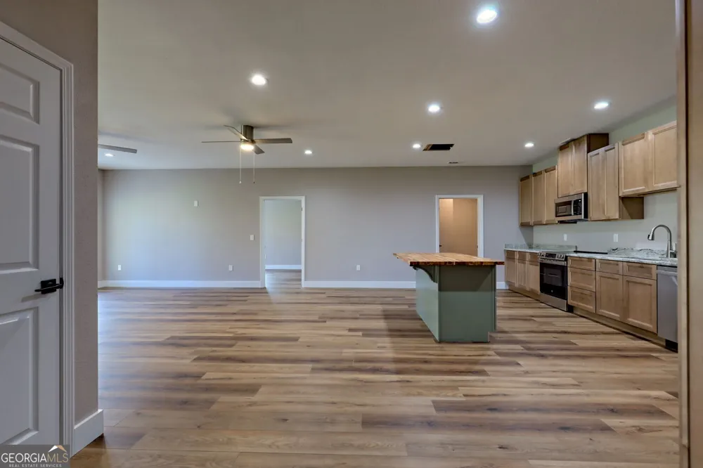 472 Hogsed DR Hayesville, NC 28904