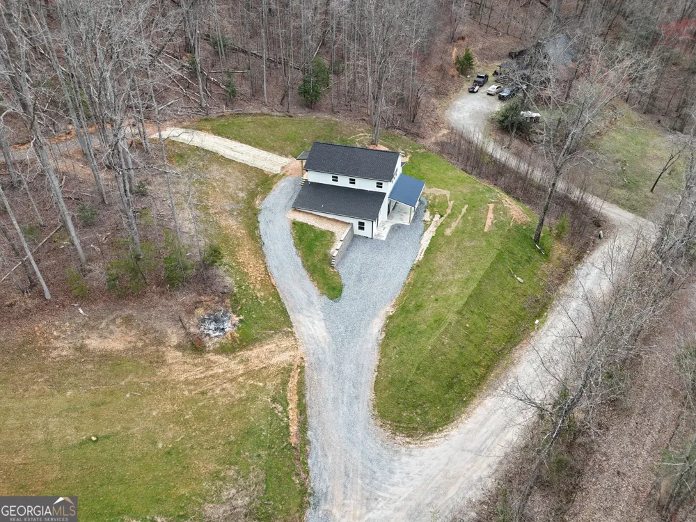 472 Hogsed DR Hayesville, NC 28904