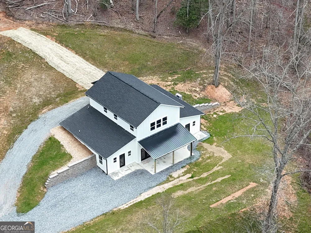 472 Hogsed DR Hayesville, NC 28904