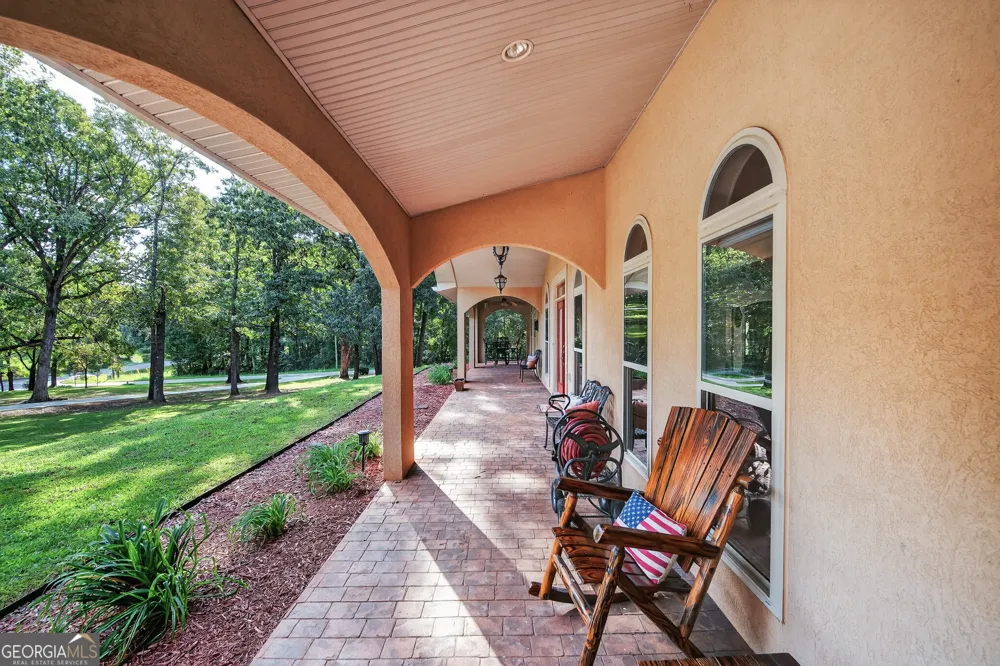1583 Hickory Flat RD Gillsville, GA 30543