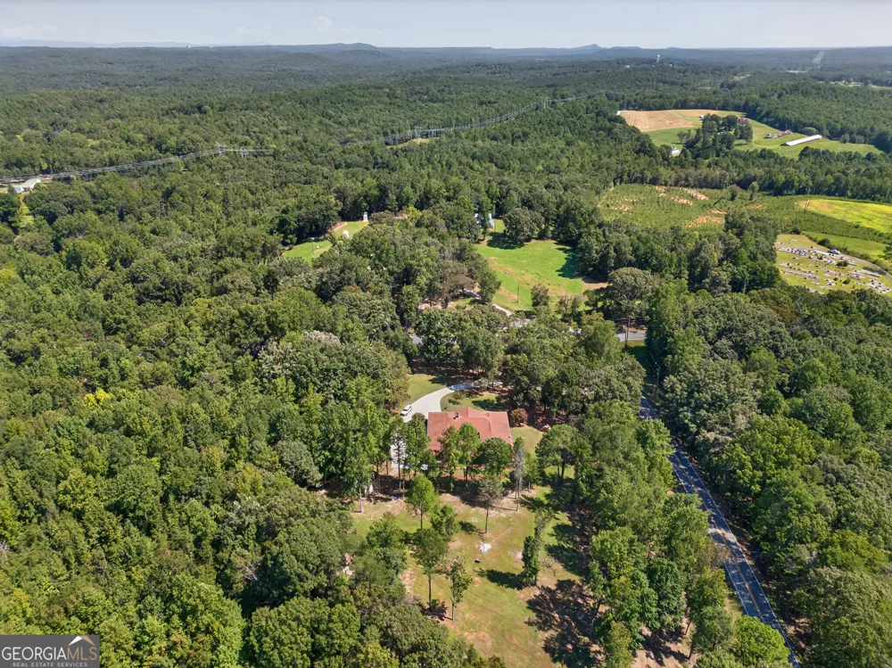 1583 Hickory Flat RD Gillsville, GA 30543