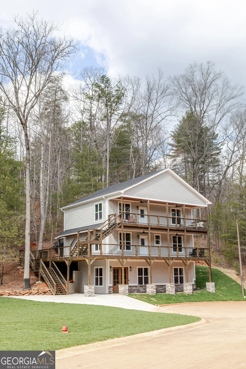 361 Sportarten Strasse Helen, GA 30545