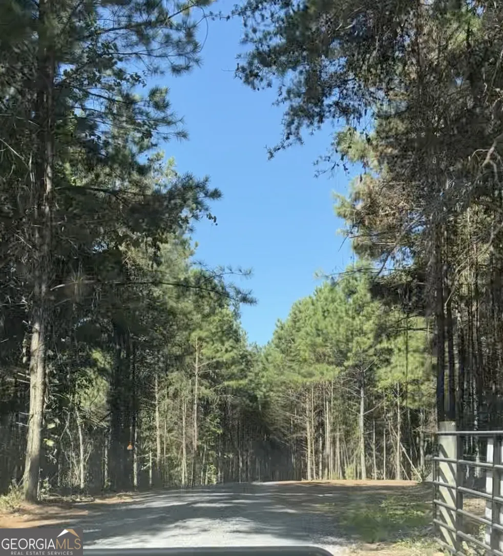 2 WEST Dry Pond RD Ranger, GA 30734