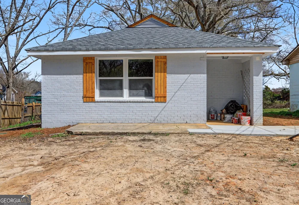 7 Jackson ST Barnesville, GA 30204