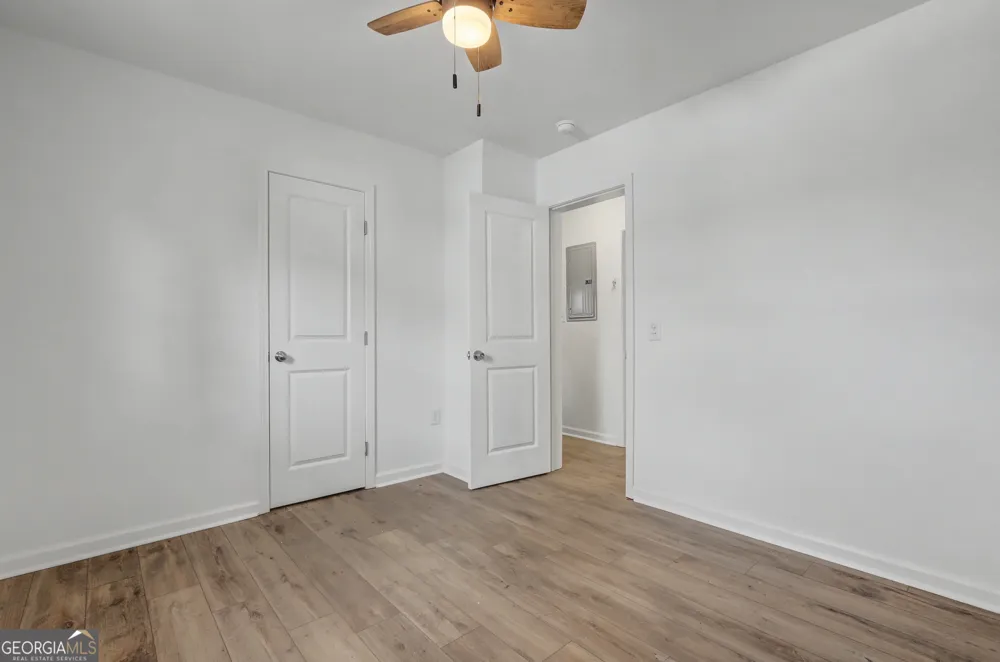 7 Jackson ST Barnesville, GA 30204