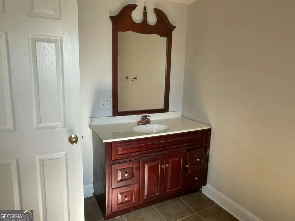 412 W Fourth ST Vidalia, GA 30474