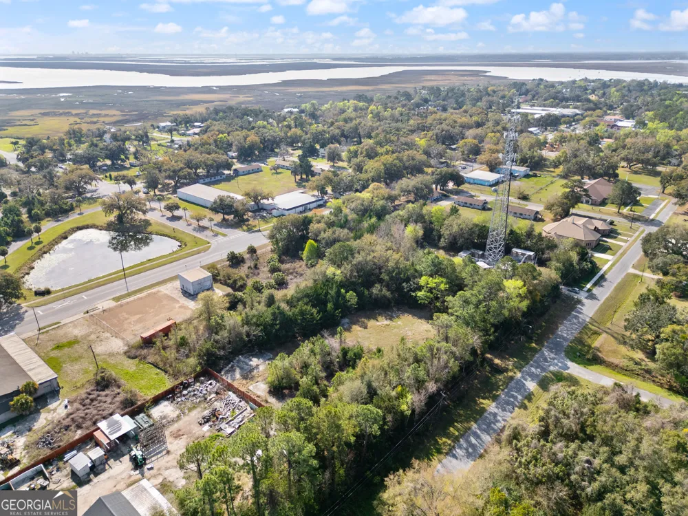 1008 Wheeler ST St. Marys, GA 31558