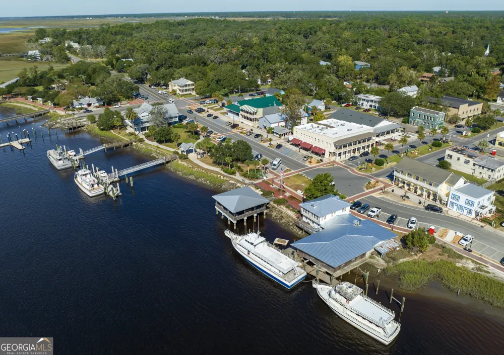 1008 Wheeler ST St. Marys, GA 31558