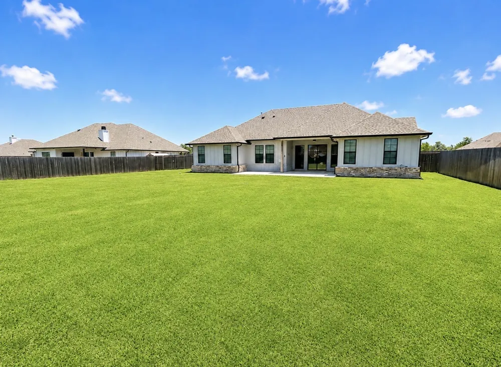 224 Fox Run Lane Robinson, TX 76706