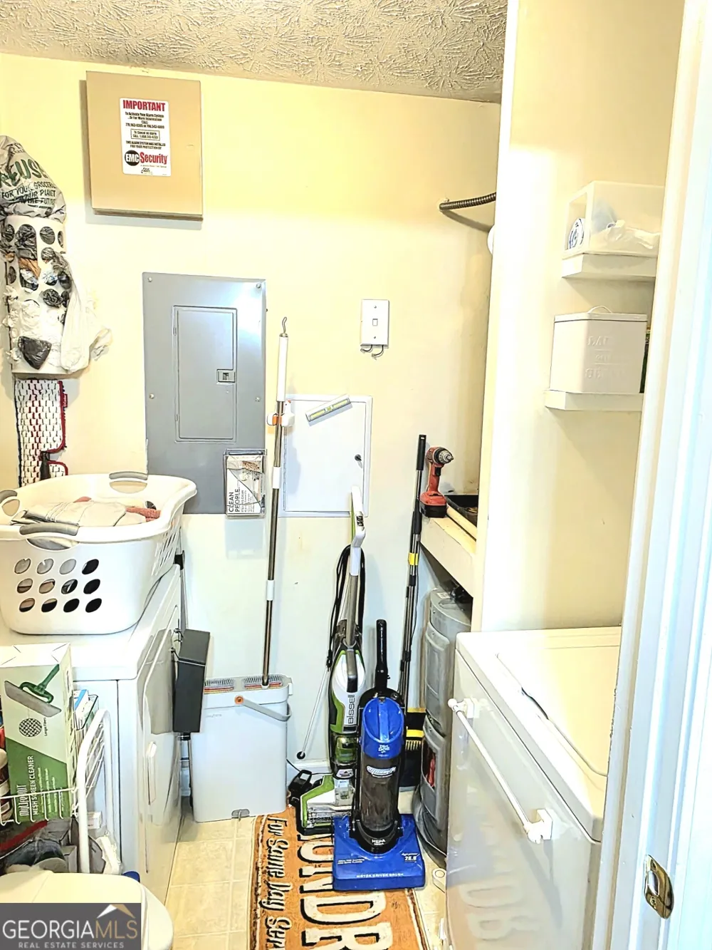 5303 Par Four WAY Lithonia, GA 30038