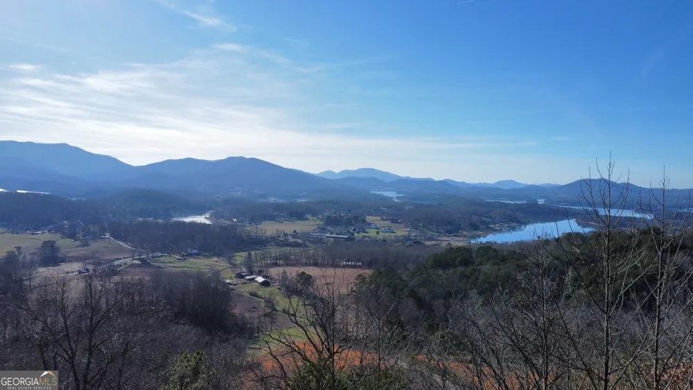 54 Carlin RD Hiawassee, GA 30546