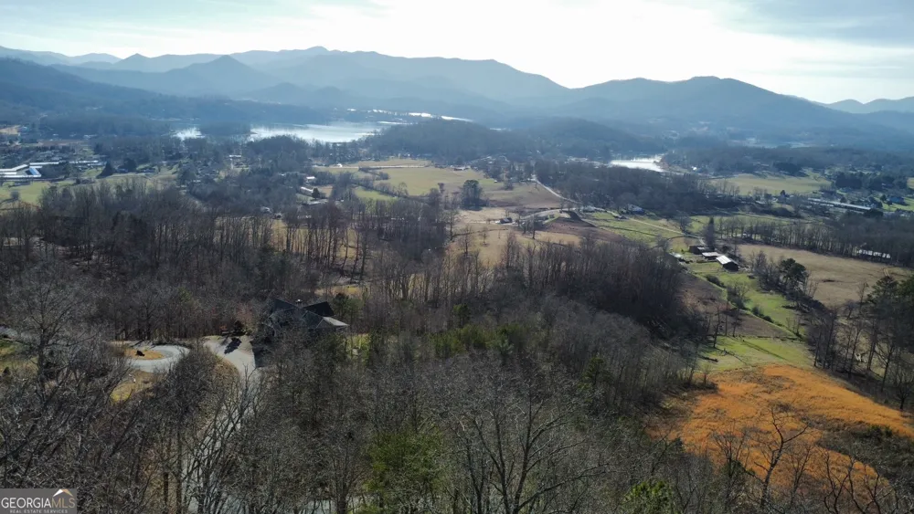 54 Carlin RD Hiawassee, GA 30546
