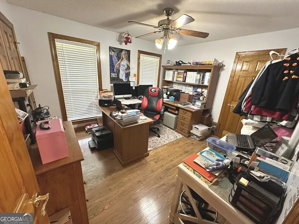 4448 Old Lake Park RD Valdosta, GA 31601