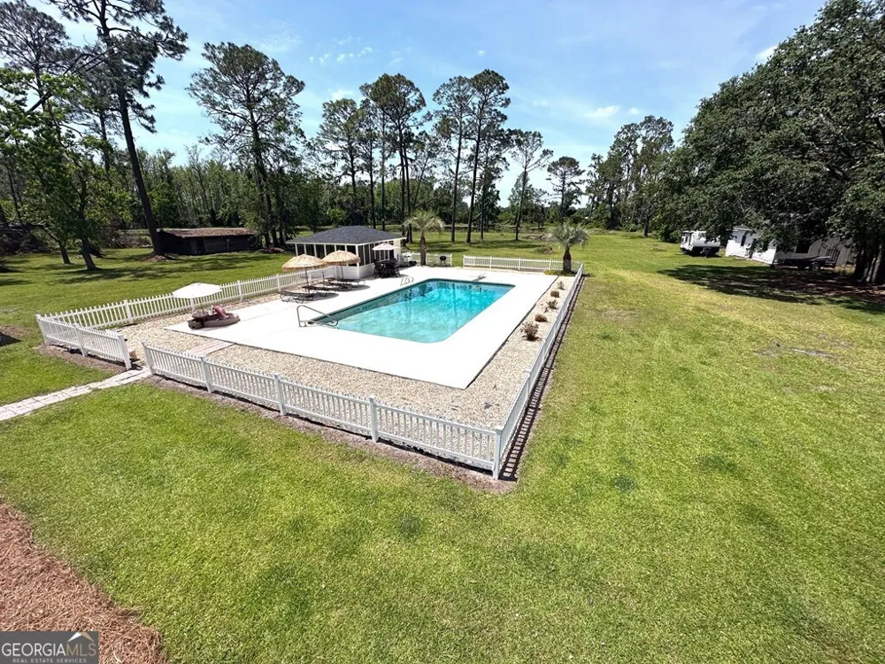 4448 Old Lake Park RD Valdosta, GA 31601
