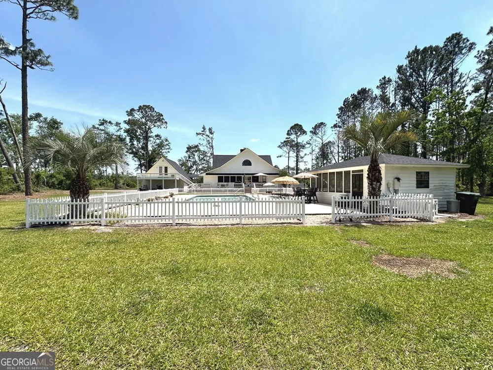 4448 Old Lake Park RD Valdosta, GA 31601