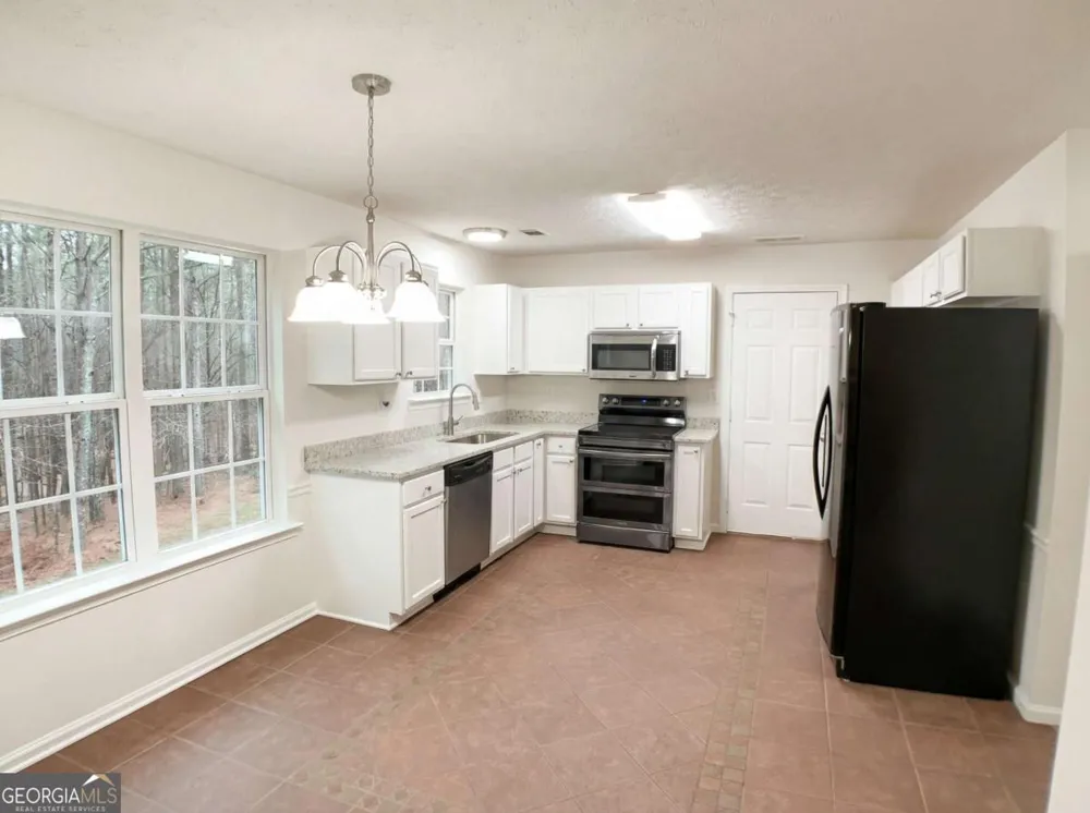 1426 River Falls VW Monroe, GA 30655