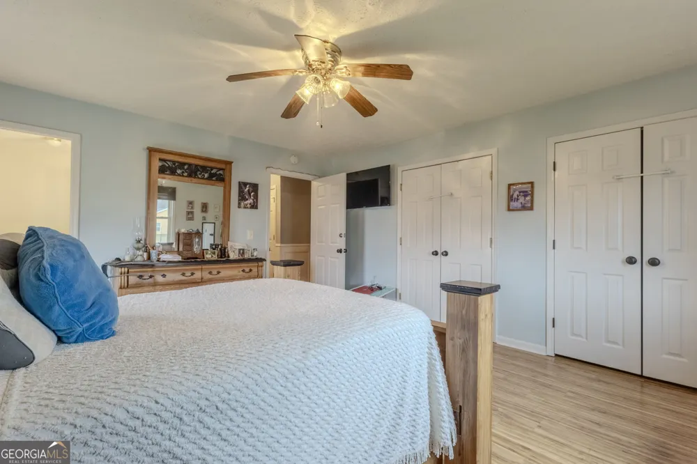 160 HWY 320 Carnesville, GA 30521
