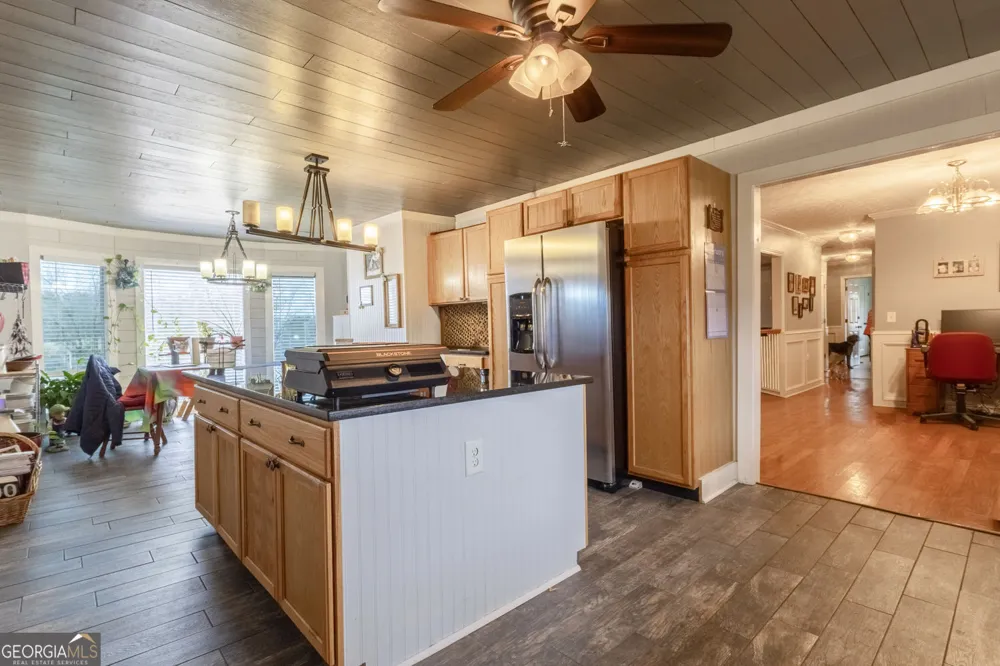 160 HWY 320 Carnesville, GA 30521