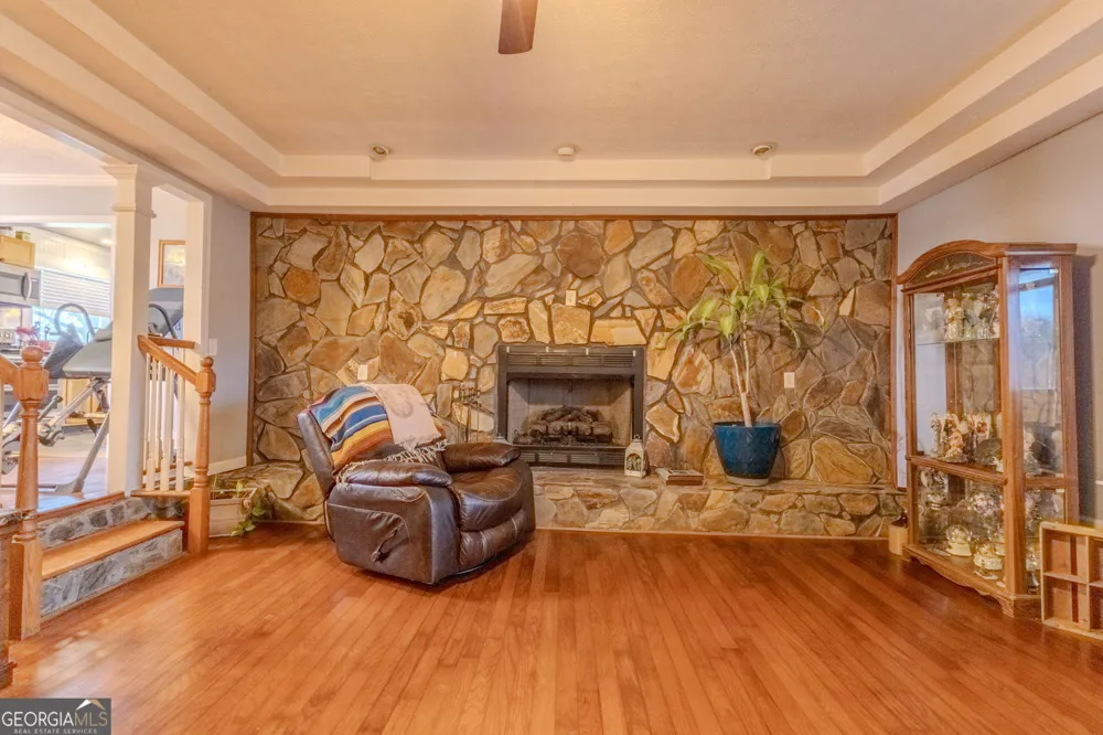 160 HWY 320 Carnesville, GA 30521