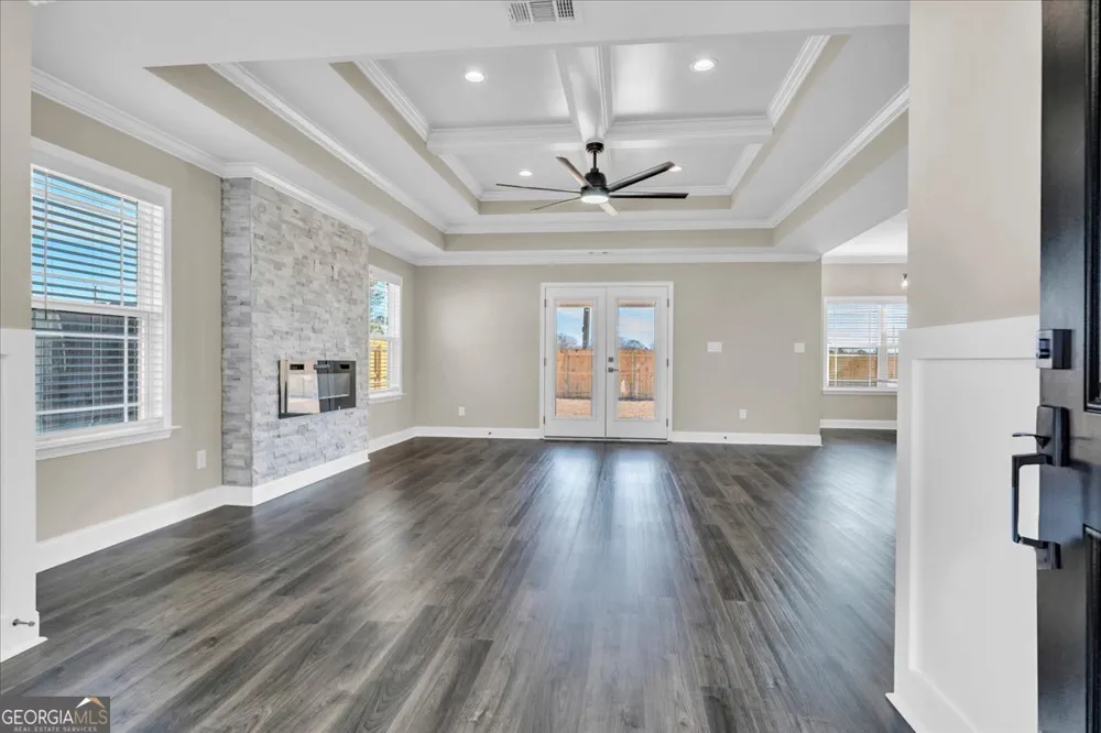 103 Early DR Byron, GA 31008