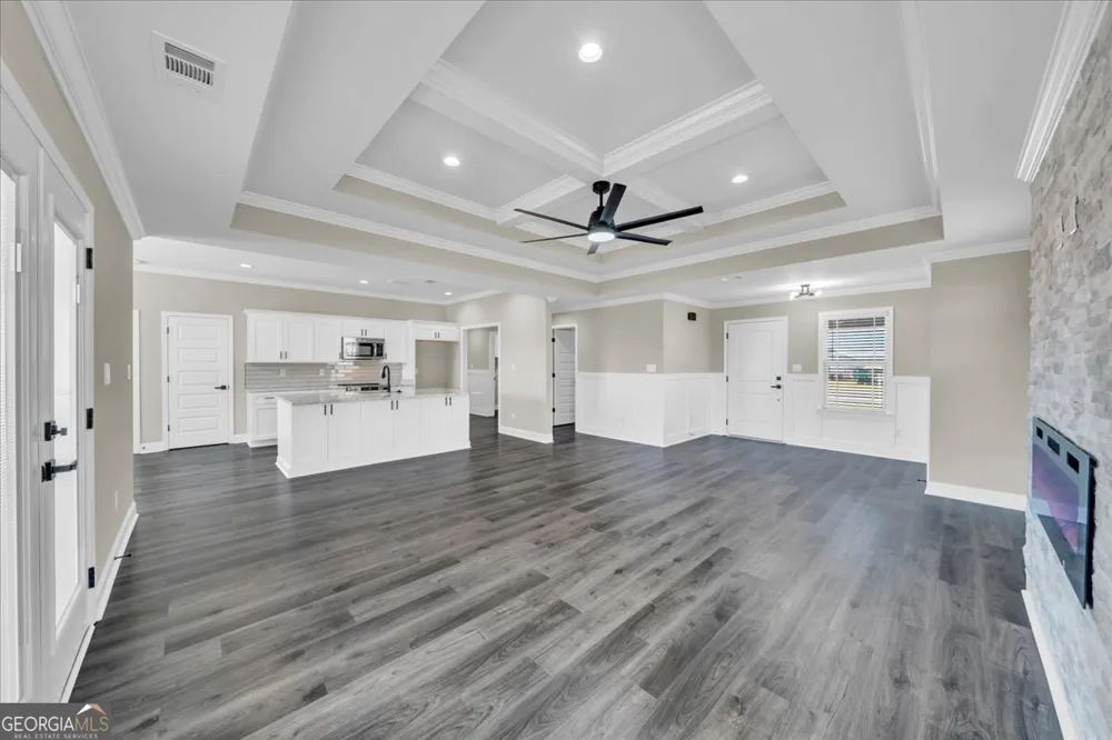 103 Early DR Byron, GA 31008