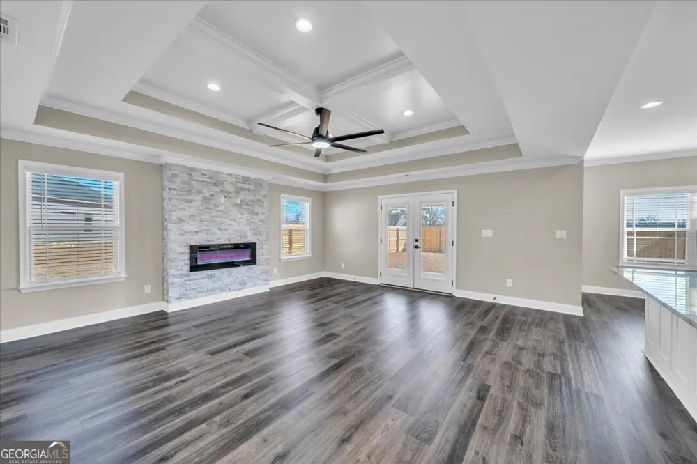 103 Early DR Byron, GA 31008