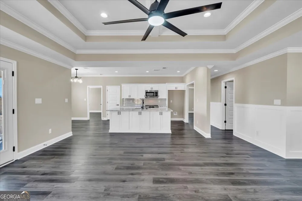 103 Early DR Byron, GA 31008