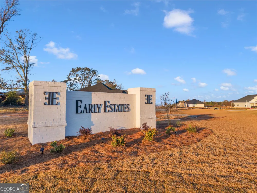 103 Early DR Byron, GA 31008