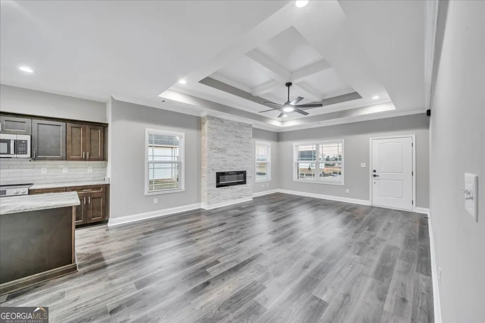 212 Eric CT Byron, GA 31008