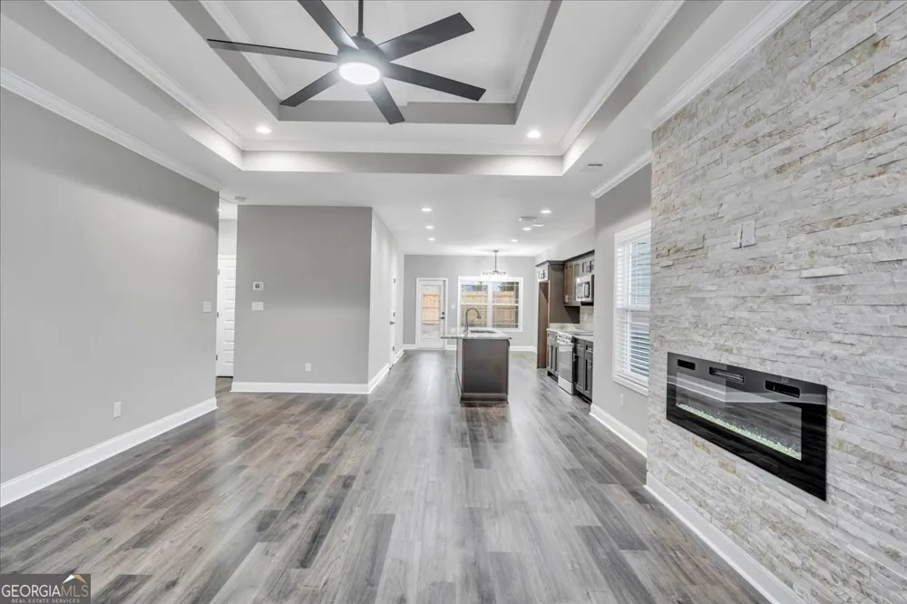 212 Eric CT Byron, GA 31008